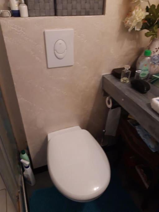 Zona Porto A 10 Mn A Piedi Dal Mare Appartement Nice