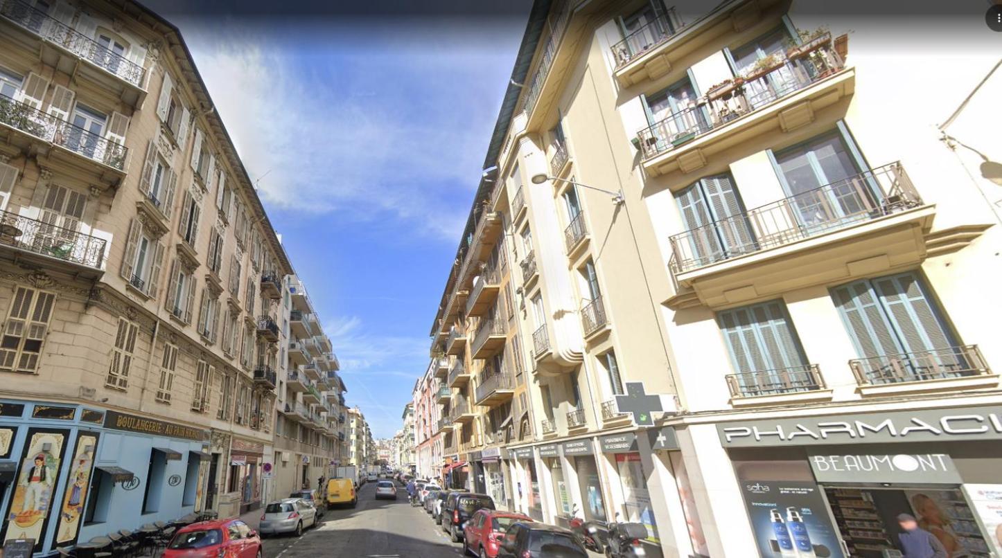 Appartement Zona Porto A 10 Mn A Piedi Dal Mare